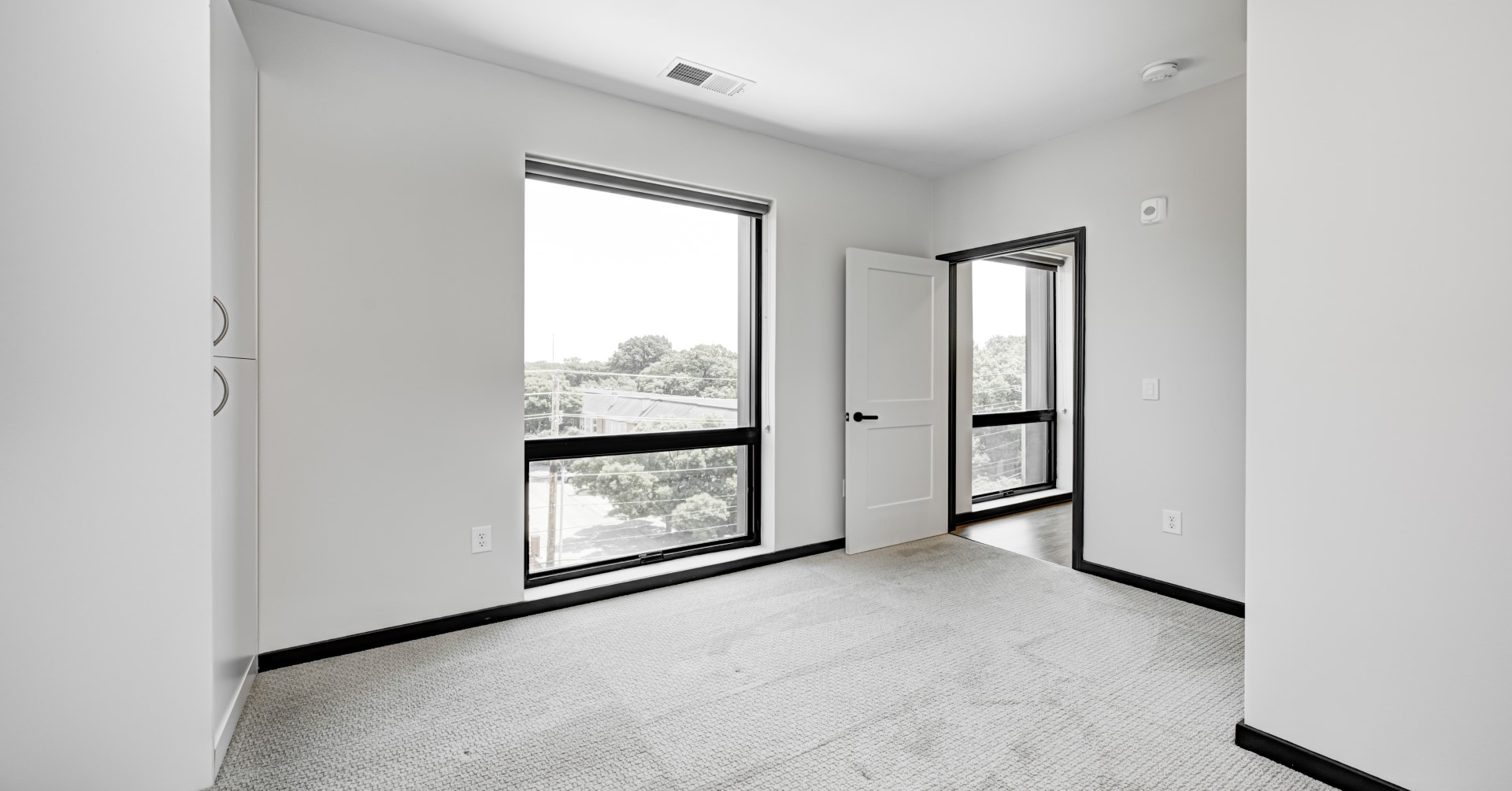 Block 20 Apartments Bedroom 3