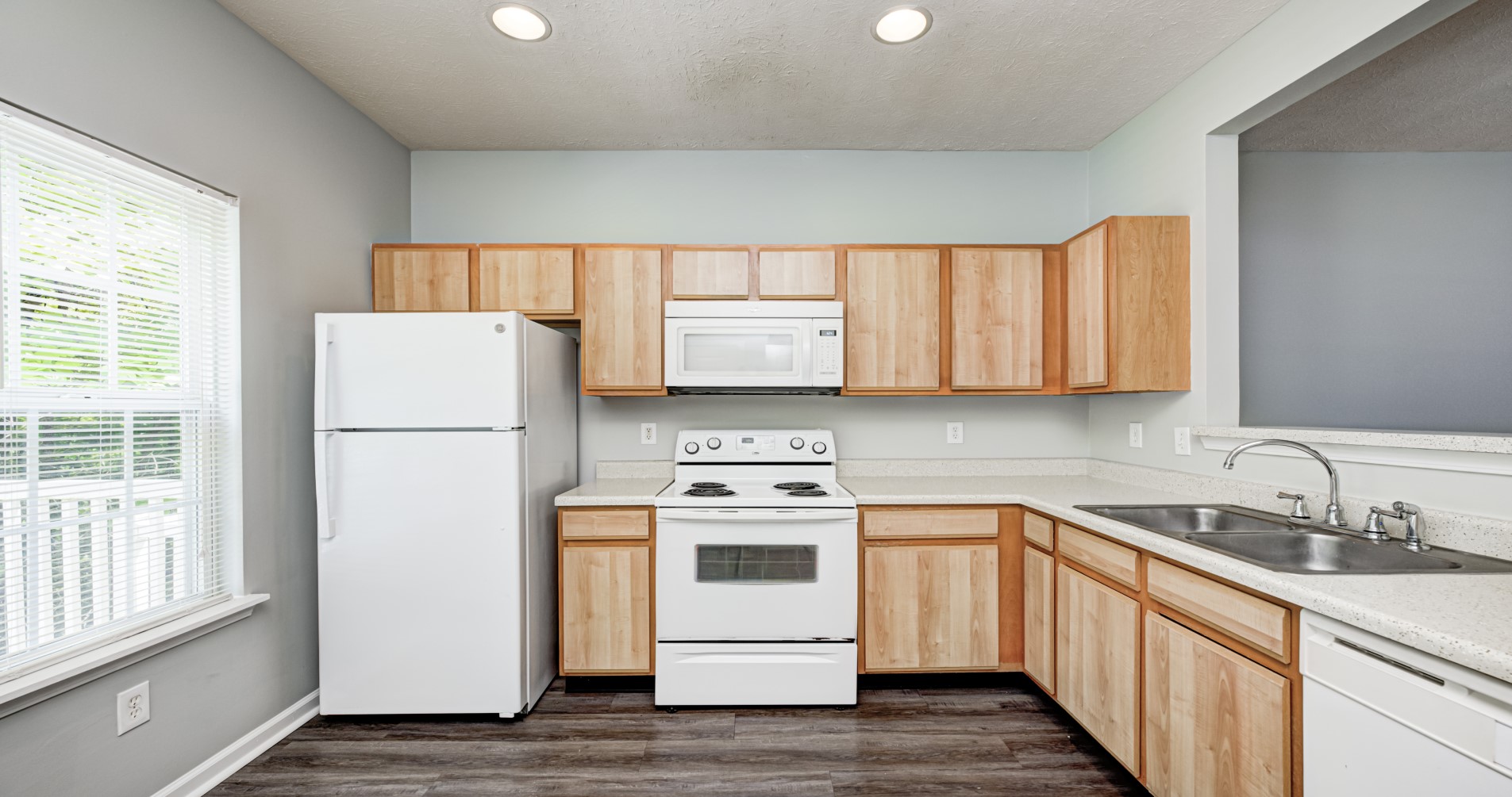 City Flats at Tenth Kitchen