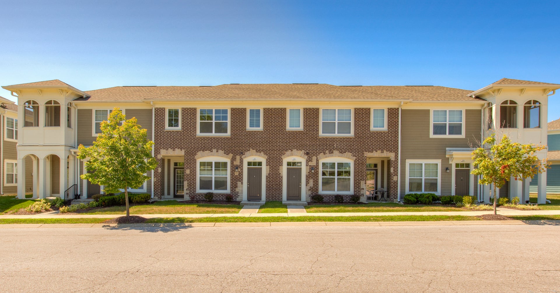 Modern Apartments On 10Th And Raceway with Best Building Design