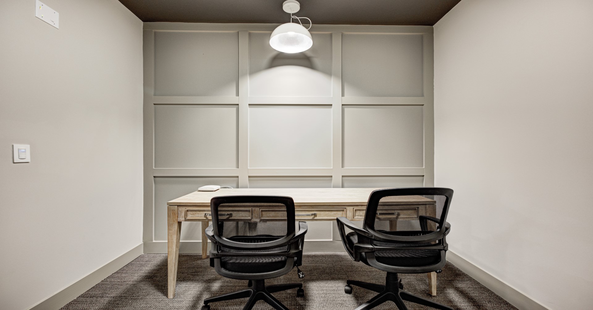 The Edge Work Space