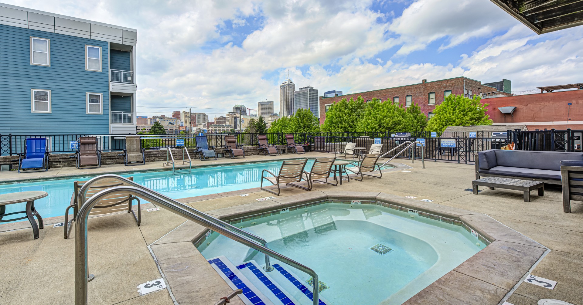 The Waverley Hot Tub